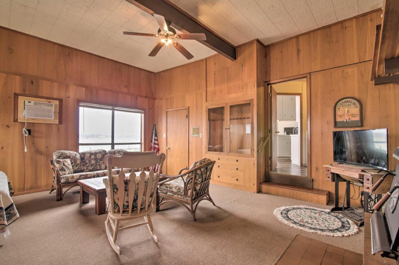 Rustic Lake Buchanan Hideaway With Game Room And Grill Tow Eksteriør billede