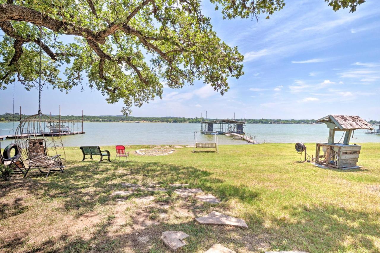 Rustic Lake Buchanan Hideaway With Game Room And Grill Tow Eksteriør billede